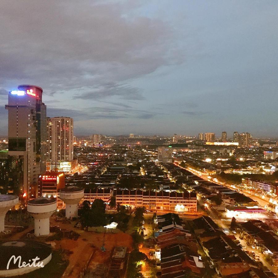 Twin Galaxy By Greatday Apartment Johor Bahru Exterior photo